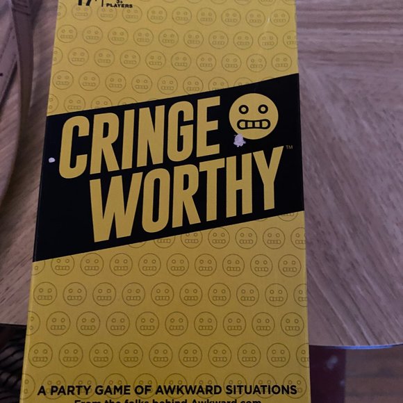 'Cringe Worthy' Card Game - Picture 1 of 2